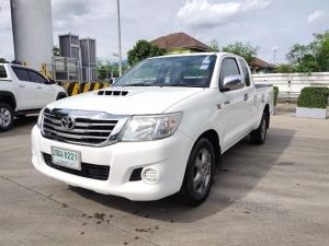 TOYOTA VIGO 2.5 J 2013 MT